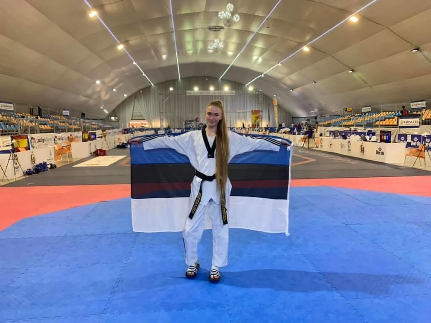 Anete Alice Orumaa esindas Eestit Euroopa taekwondo meistrivõistlustel nii juunioride kui ka kuni 21-aastaste neiude hulgas.
