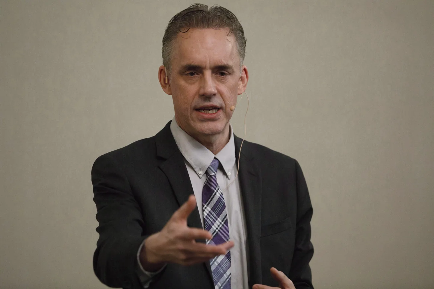 Jordan B. Peterson.