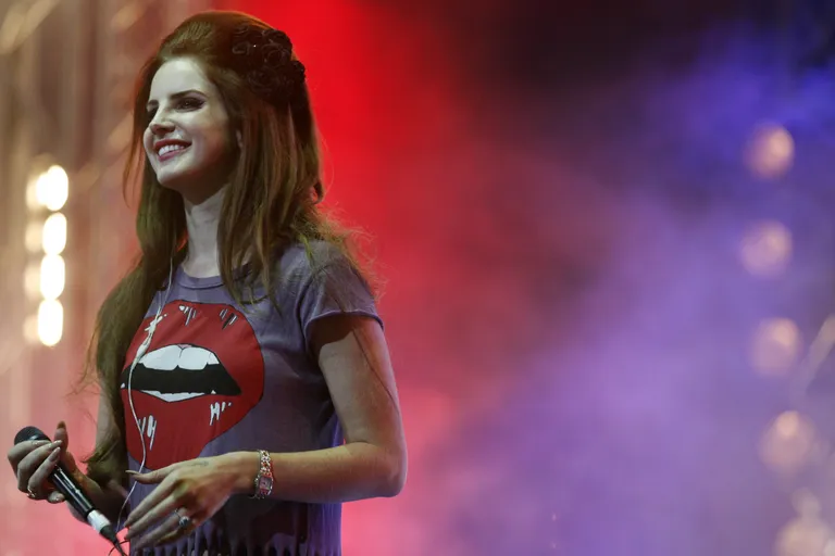 Lana Del Ray.