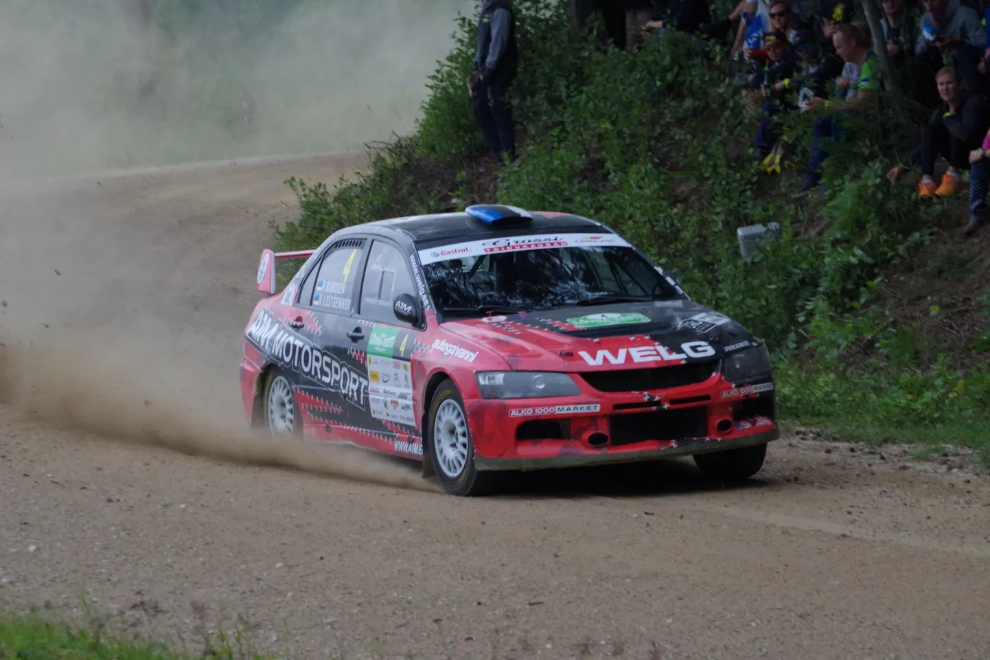 16. Lõuna-Eesti ralli võitnud Ranno Bundsen/Robert Loštšenikov kiiruskatsel.