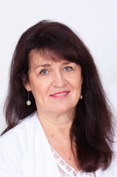 Dr Liis Toome.