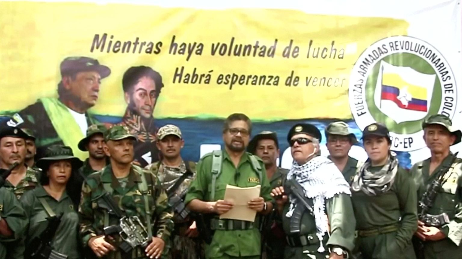 Endine FARC-i komandör Ivan Marquez loeb ette avaldust taas relvile asumisest.