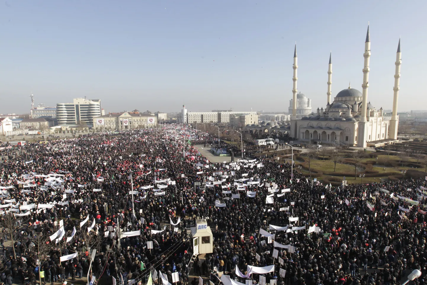 Протест в Грозном против карикатур.