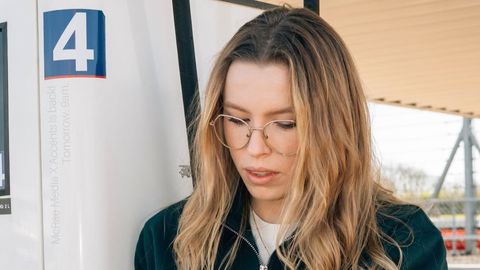 Traagiliselt hukkunud Colin McRae tütar teeb rallidebüüdi: tunnen, et isa on minuga