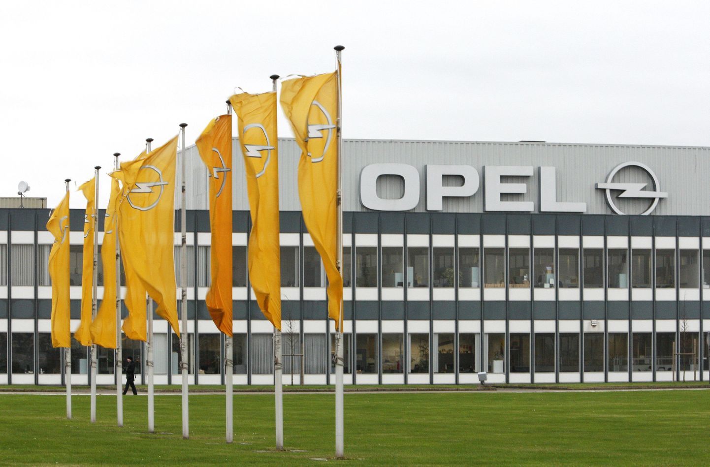 Opeli tehas Antwerpenis Belgias