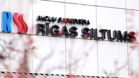 No amata atkāpusies 