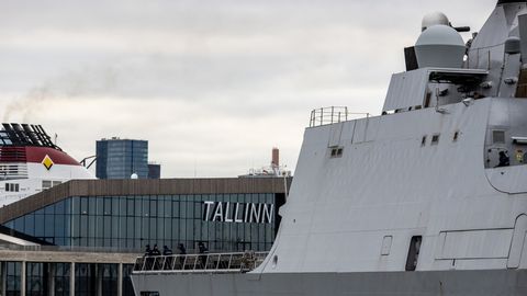 ГАЛЕРЕЯ ⟩ В Эстонию прибыли корабли НАТО