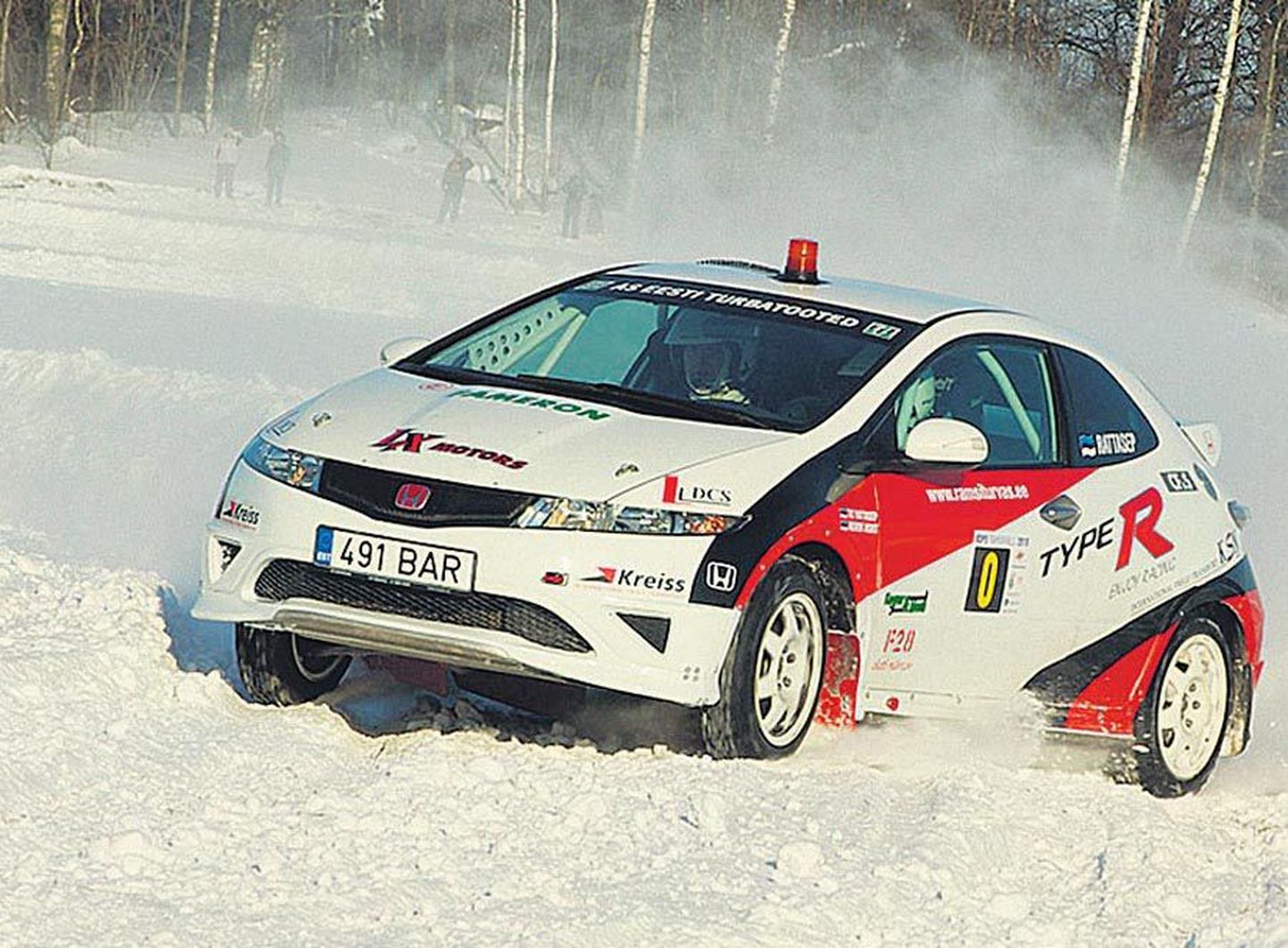 Kahel Kõpu rahvarallil 0-autoga kaasa teinud Tiit Rattasep ja Indrek Moks on homme võistlejatena stardis sealsamas peetaval Eesti rallisprindi meistrivõistluste avaetapil.