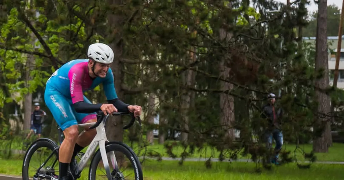 võitja oli finišis lihtsalt kiirem