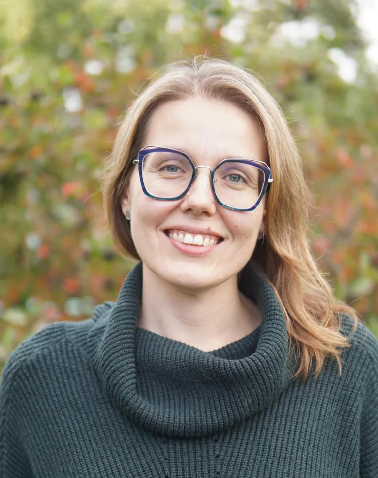 Liikumislabori spetsialist Katrin­ Mägi selgitab, kuidas liikumine vaimset tervist mõjutab.