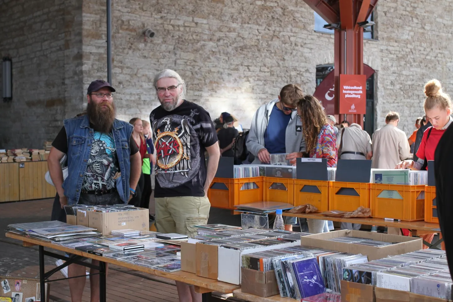 Tänavu augusti lõpus Balti jaama turu esisel väljakul toimunud heategevuslik Plaaditurg kogus üle 5000 euro vähiravifondi toetuseks.