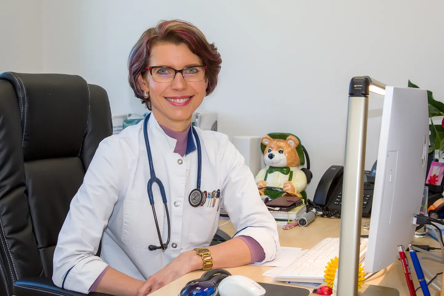 KONKREETSE JUTUGA DOKTOR: “Ma oskan ikka muinasjutte ka rääkida kui vaja, lihtsalt muinasjutt võtab rohkem aega,” ütleb Eve Nurmekivi.