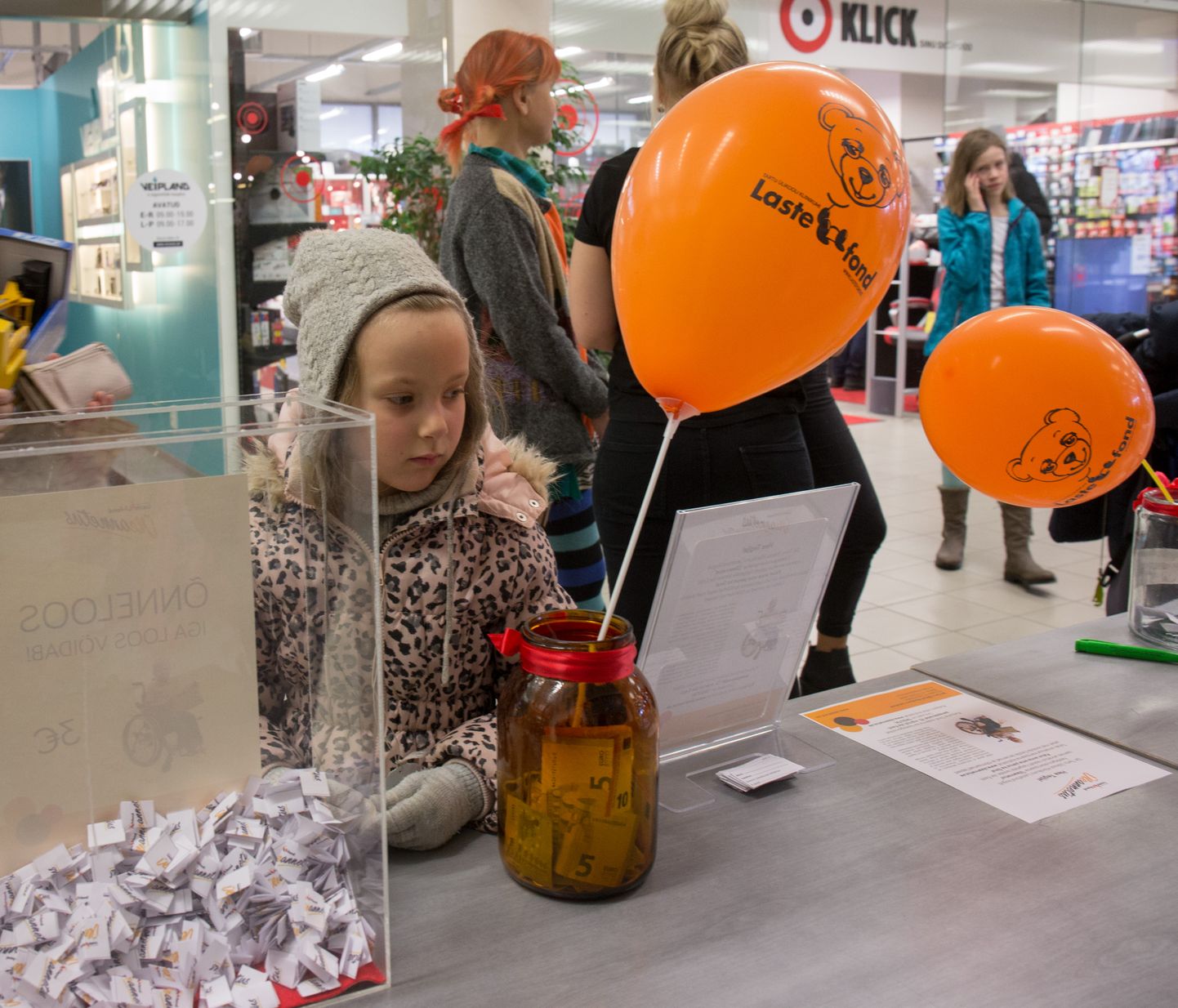 Eesti inimesed annetavad kliinikumi lastefondile aasta-aastalt aina rohkem ning üha enam kohtab sellist eeskuju ka ettevõtete poolt.