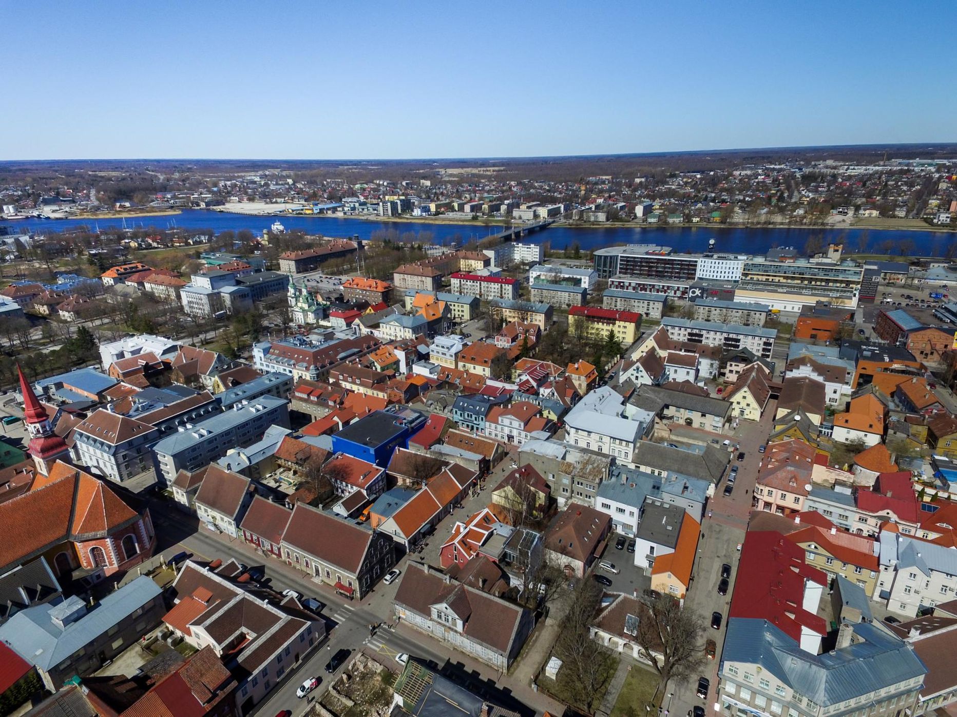 Pärnu linna elanikud on enda omavalitsuse tööga üsna rahul.