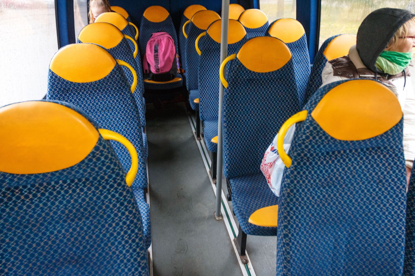 Kolmapäeval Valgast Valga–Sangaste–Vidrike–Otepää marsruudile startinud buss on üks nendest, kus reisijate turvavööd puuduvad. 2013. aasta lõpust on vedajatel hangetel osalemisel turvavöödega busside olemasolu kohustuslik.