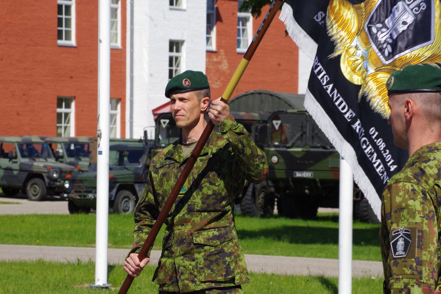 2. jalaväebrigaadi ülem kolonel Mati Tikerpuu.