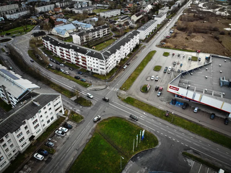 AIA TÄNAVA JA KIHELKONNA MAANTEE ristumiskohale on juba varasemates plaanides ehitada ringristmik.