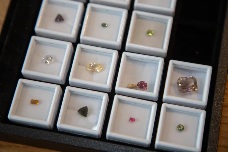 Estonian Gem Factory vääriskivide lihvimise teenus