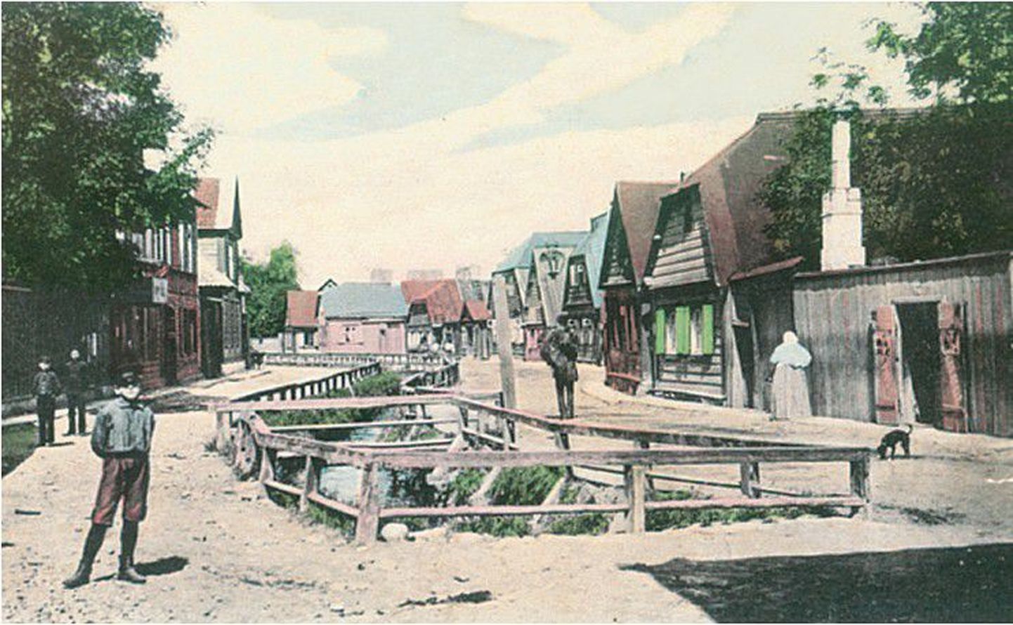 Härjapea jõe ümber tekkinud kvartal: Jõe tänav eelmise sajandi alguse postkaardil.