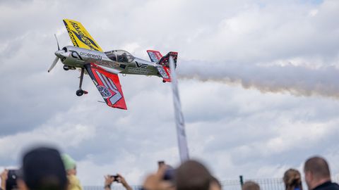 Lennupäevadel vallutavad taeva trikilendurid ja ka hävitajad