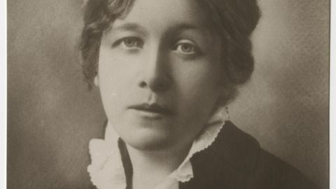 SÜNNIAASTAPÄEV ⟩ Emalaev nimega Under