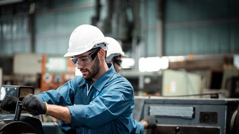 Эксперты на рынке труда: на одну вакансию в среднем претендуют 32 кандидата