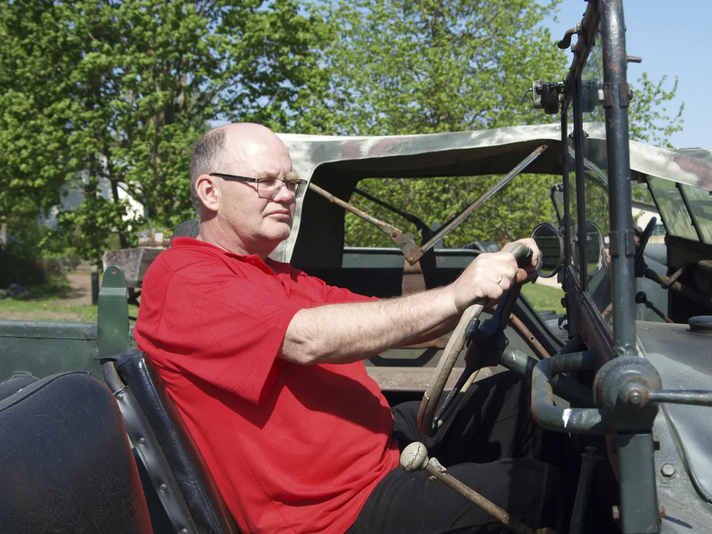 Aivo Jurakule on auto tarbe­ese, millega liikuda punktist a punkti b. Või siis elu armastus.
