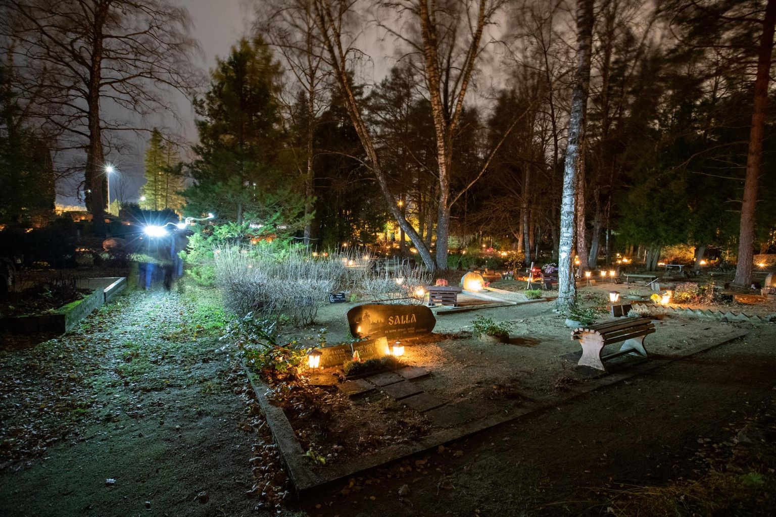 Rakvere kalmistutel olevate hauaplatside kasutuslepingute sõlmimise tähtaeg on 1. veebruar 2022.
