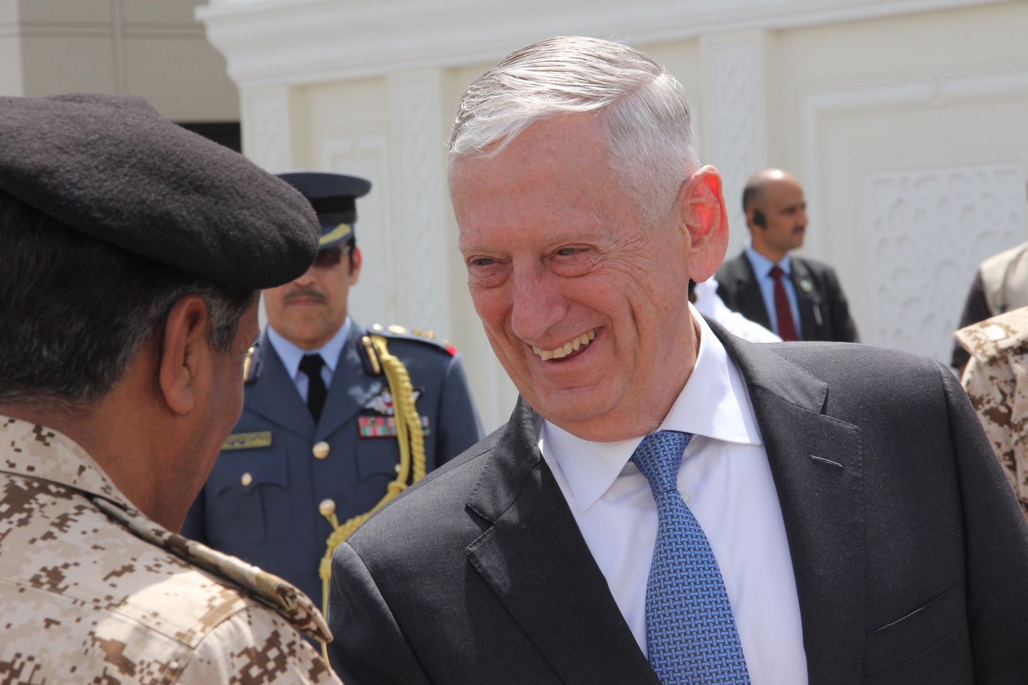 USA kaitseminister James Mattis neljapäeval Bahreini pealinnas Manamas sõjaväelastega kohtumas.