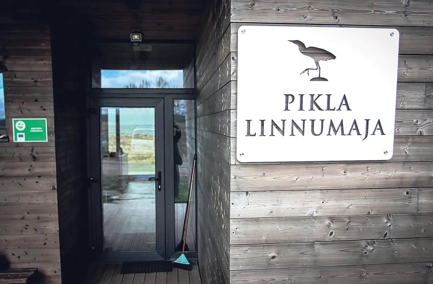 Pikla 16 magamiskohaga linnumaja avati juba mullu, kuid tänavu seisab seal ees esimene linnuvaatluse kõrghooeg, milleks on maikuu.