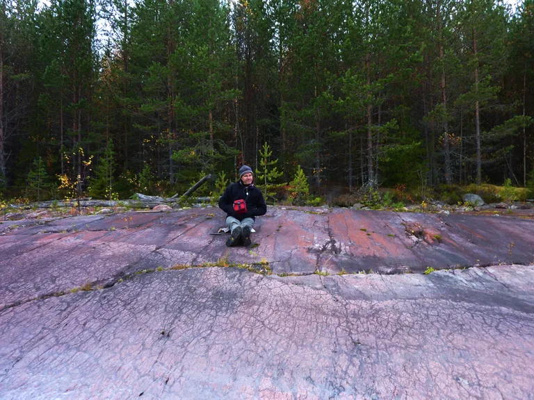 Vaba hapniku tekkimisel moodustunud punased muda- ja liivakivid Karjalas (oksüdeerunud kontinentaalsed setted).