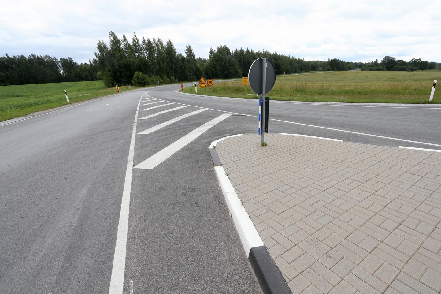 Sellest kohast Järiste külas Tartu-Valga maanteel peakski tulevikus algama kergliiklustee, mis kulgeb Nõost Elvani.