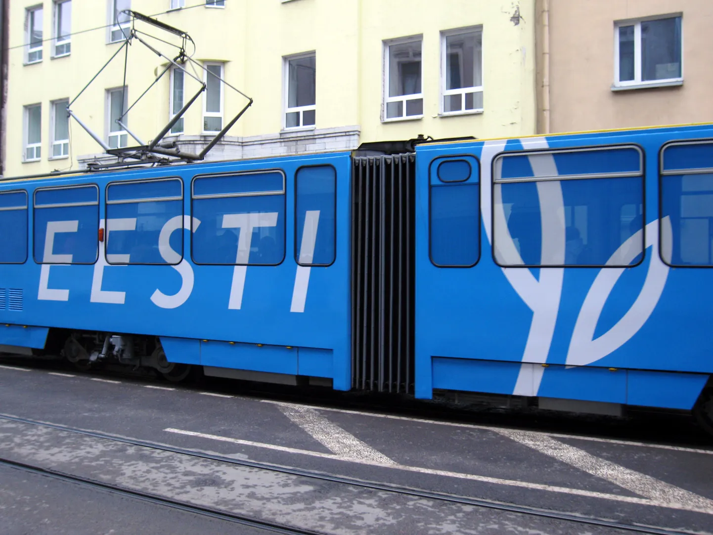 Juubeliaasta logo kandev tramm.