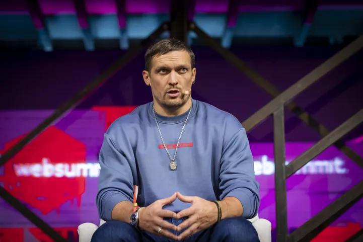 Ukrainlasest poksitšempion Ussõk Bachile: Venemaa sportlaste medalid ...