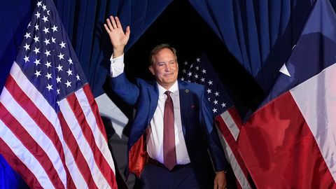 LOJALISTIDE VÕIT ⟩ Texase valimised kinnitasid Trumpi haaret Vabariikliku Partei üle
