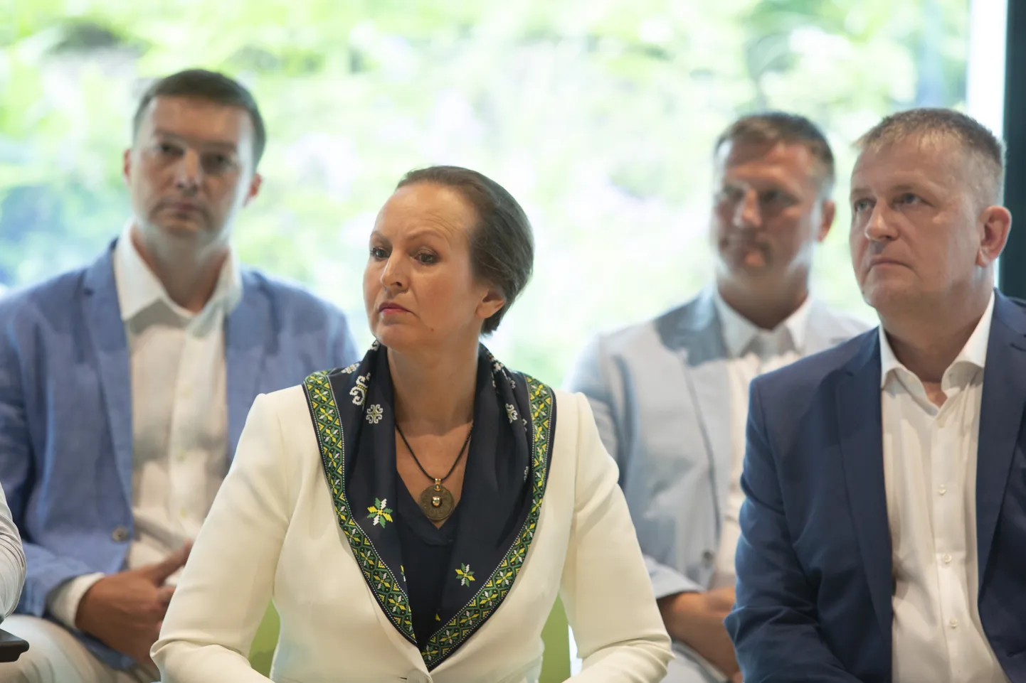 Latvijas Darba devēju konfederācias ģenerāldirektore Līga Menģelsone un nodokļu konsultāciju un IT risinājumu izstrādes uzņēmuma "Tek Solutions" vadītājs Guntars Vītols piedalās biedrības "Apvienotais Latvijas saraksts" dibināšanas preses konferencē.