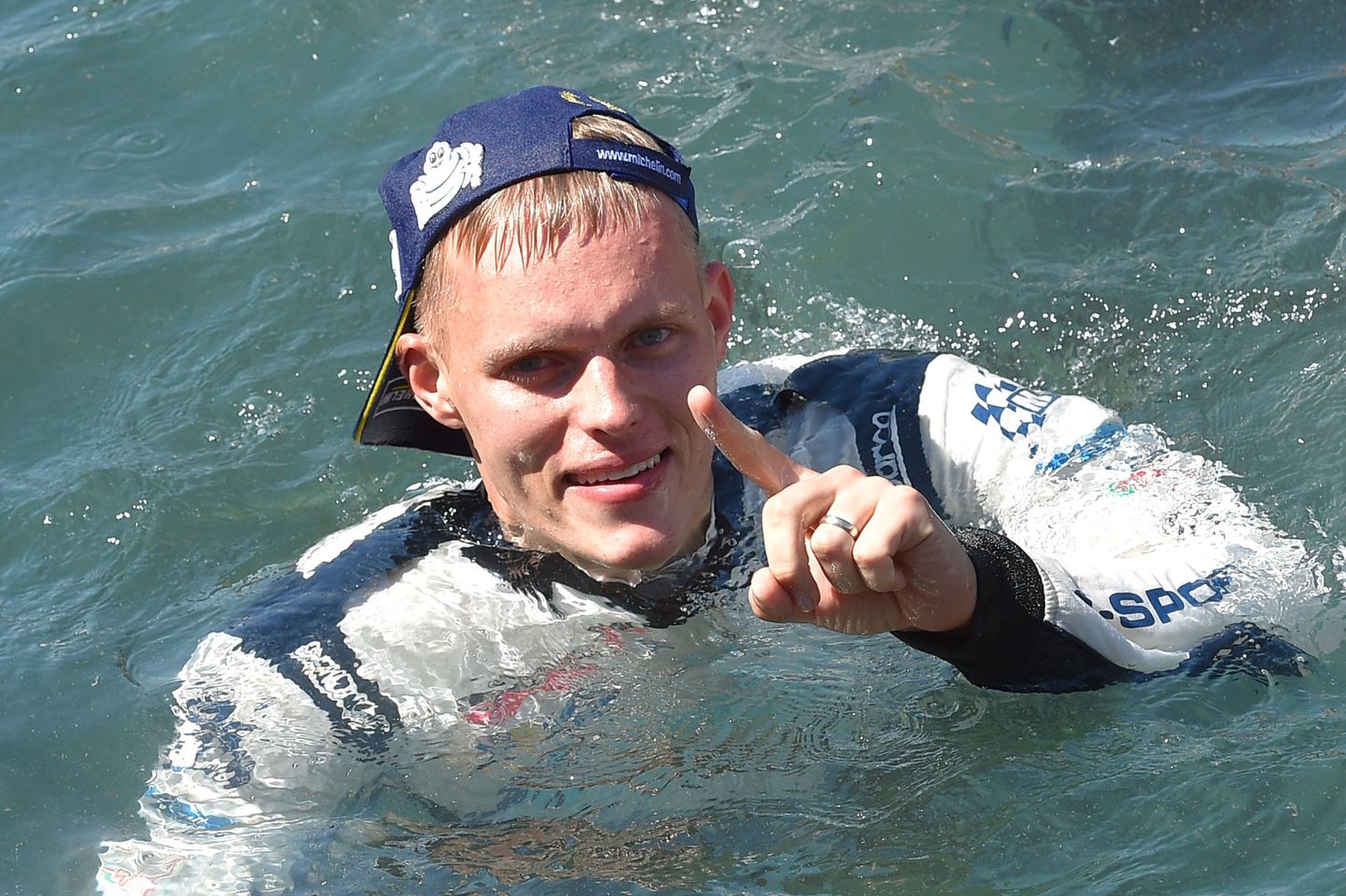 Ott Tänak võitis juunis Sardiinias karjääri esimese MM-ralli ja on sõitjate turul kuum kaup.