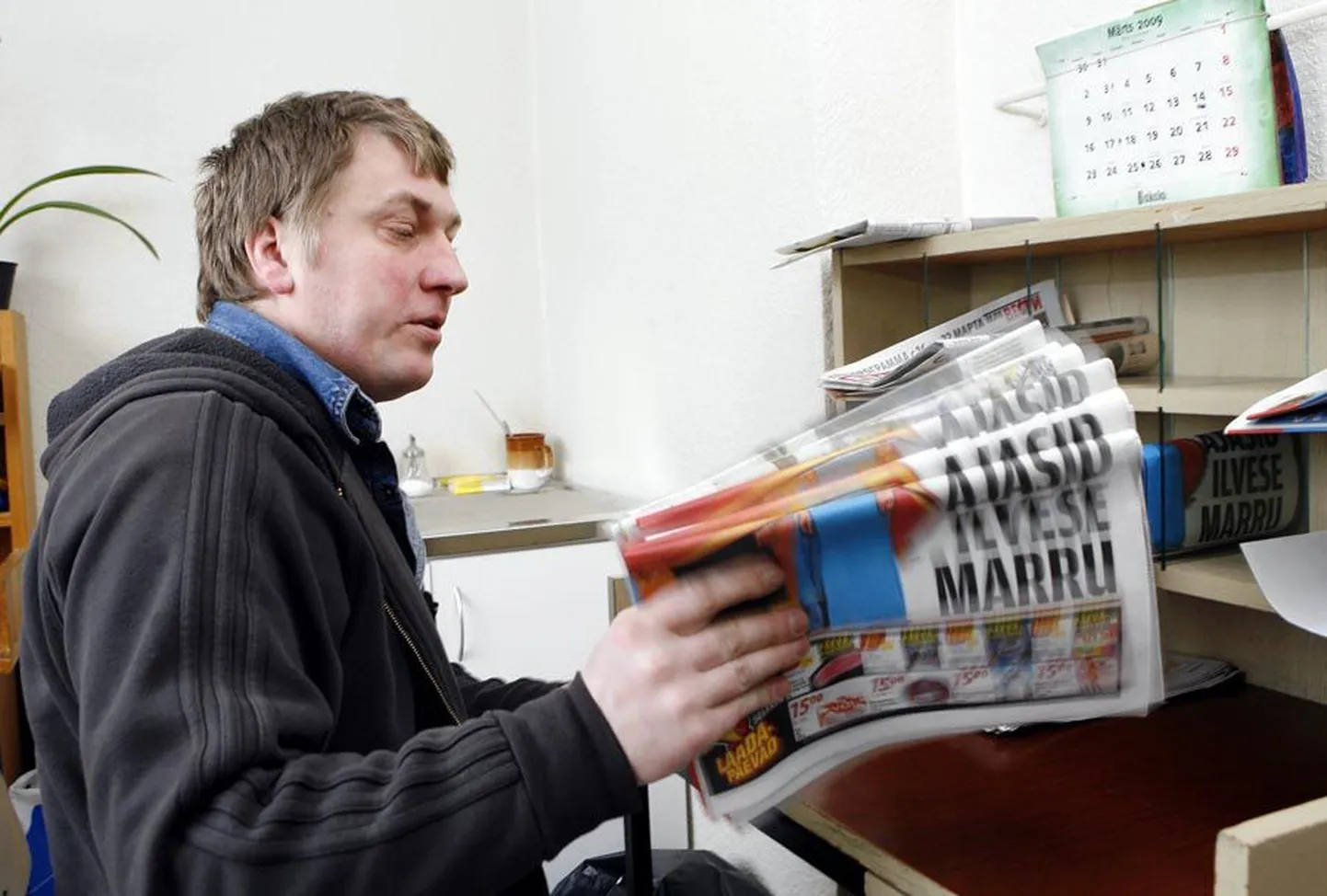 Tänassilma piirkonna kirjakandja Meelis Utt ei tea veel, kes tema tööd jätkab.