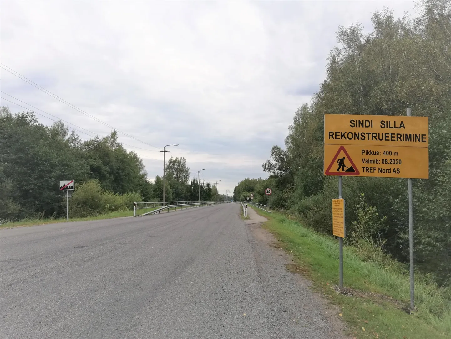 Eelmisel nädalal Sindi sillal alanud remont peaks valmis saama järgmise aasta oktoobriks.