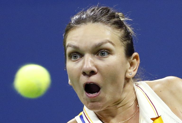 Simona Halep pidi juba US Openi avaringis kaotuse vastu võtma. / Kathy Willens/AP/Scanpix