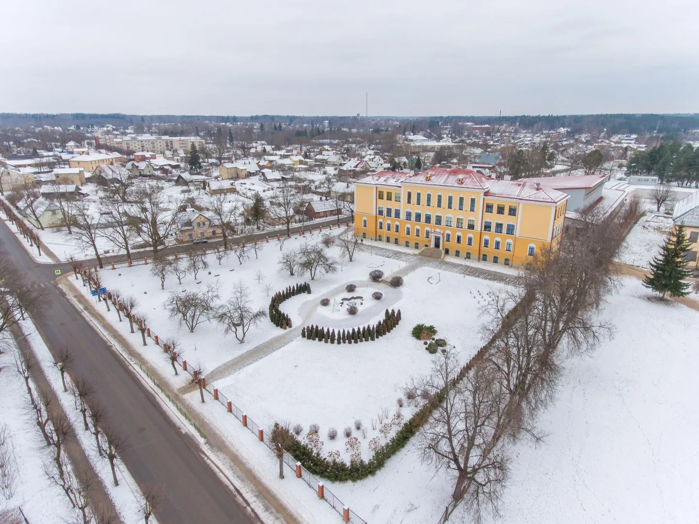 Valga koolimaja