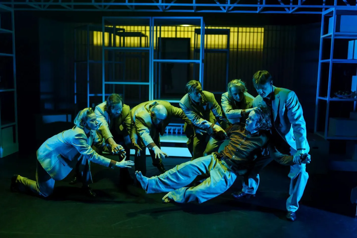 Franz Kafka «Metamorfoos» Rakvere teatris.
