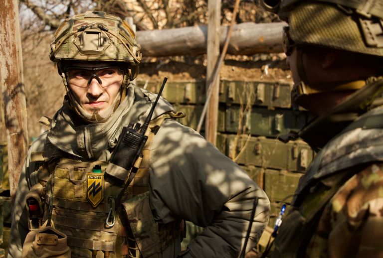 Бойцы полка «Азов» на позициях в Донецкой области.
