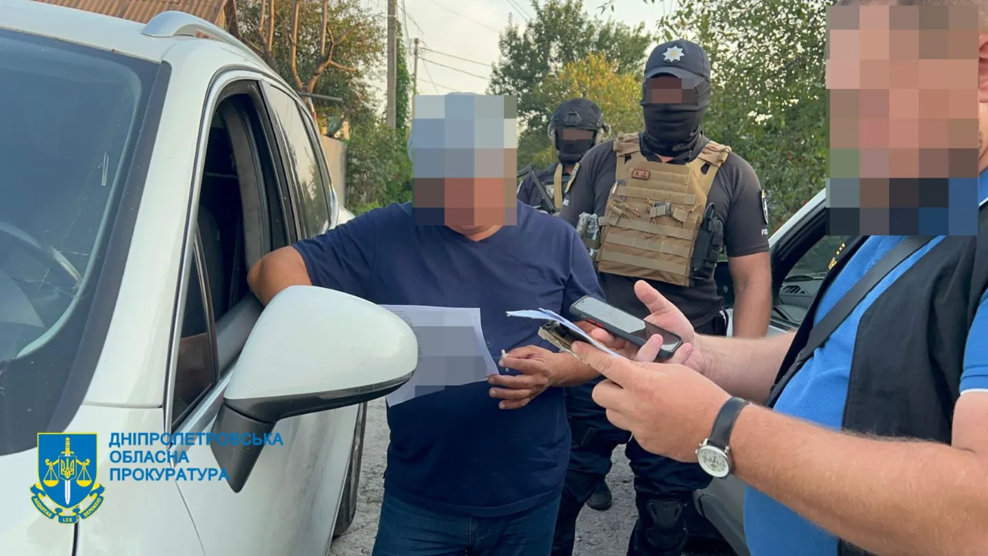 Krāpnieku grupa no Ukrainas un Latvijas