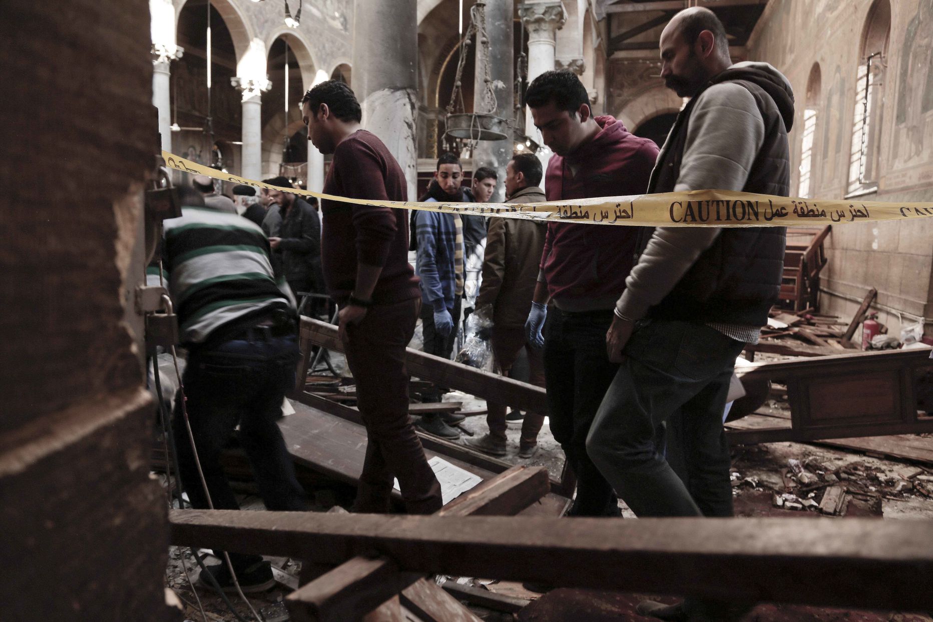 Kairo Püha Markuse katedraal pärast rünnakut.