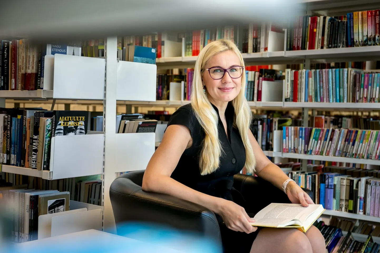 Aasta viimasel päeval Keskerakonnast välja astunud Kadri Simson ei kavatse enda sõnutsi liituda ühegi Eesti erakonnaga ega osaleda sügisestel kohalikel valimistel.