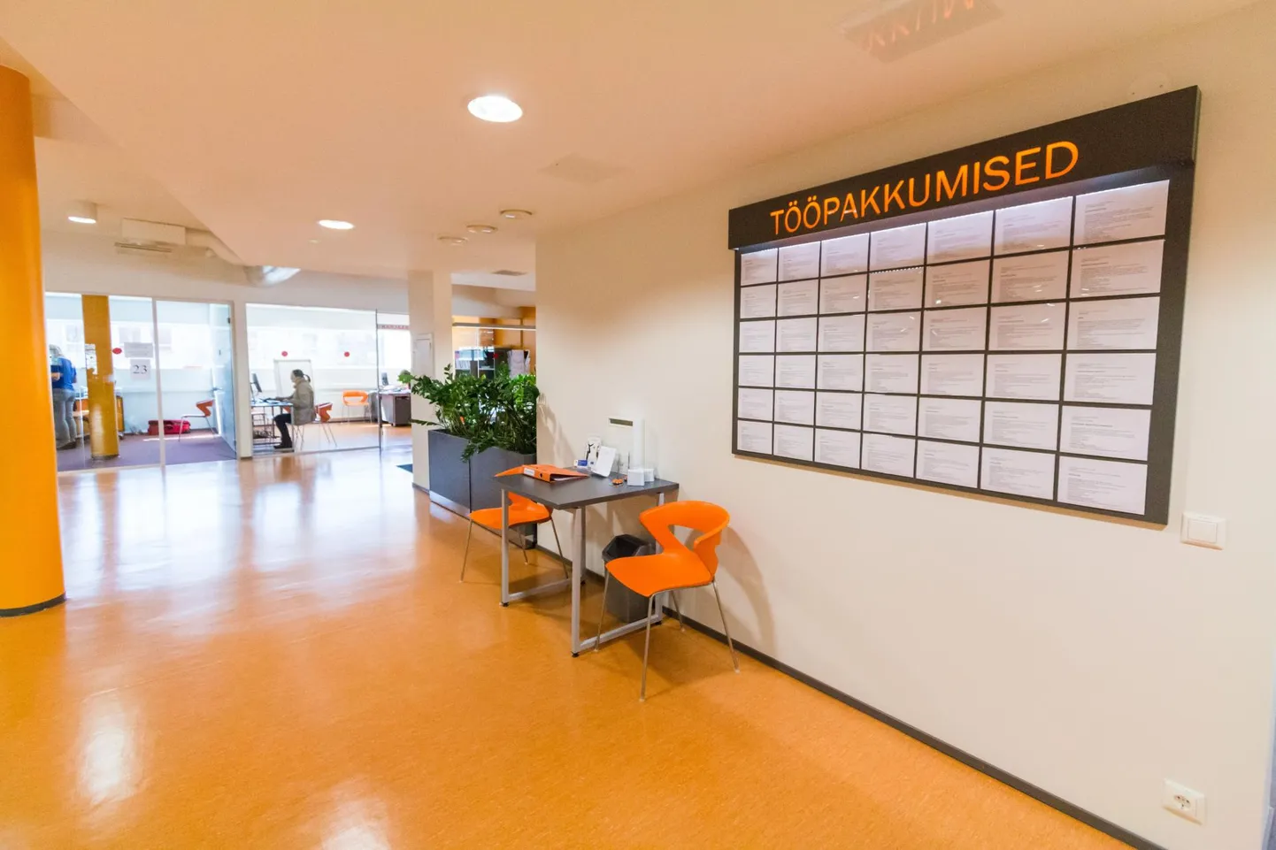 Töötukasa Pärnumaa osakond.