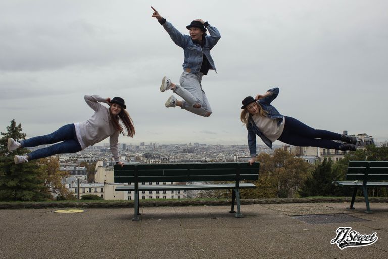 JJ-Street Lockers tantsutüdrukud näitasid oma taset Pariisi tantsuareenil