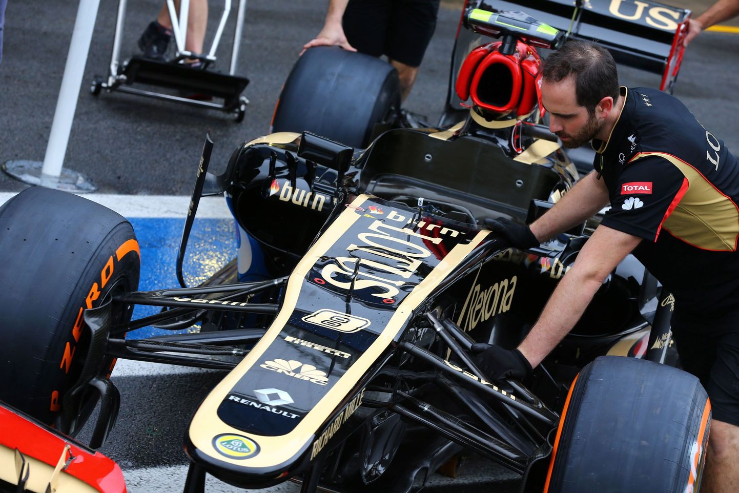 Lotus ei osale vormel-1 hooaja esimesel testil.