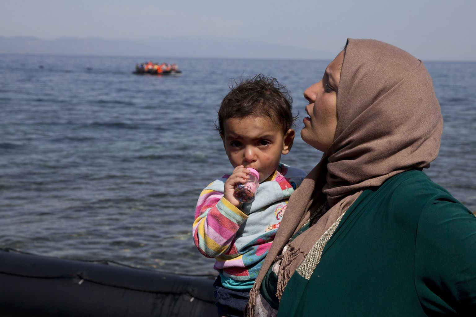 Süürlanna oma lapsega Lesbose saarel Kreekas.
